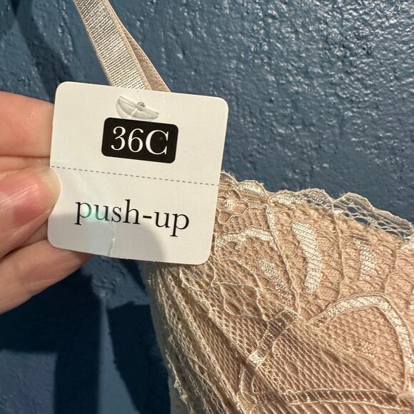 NWT Rene Rofe Size 36C Lingerie Lace Bra Nude Beige PushUp Adjustable Straps - Picture 3 of 6